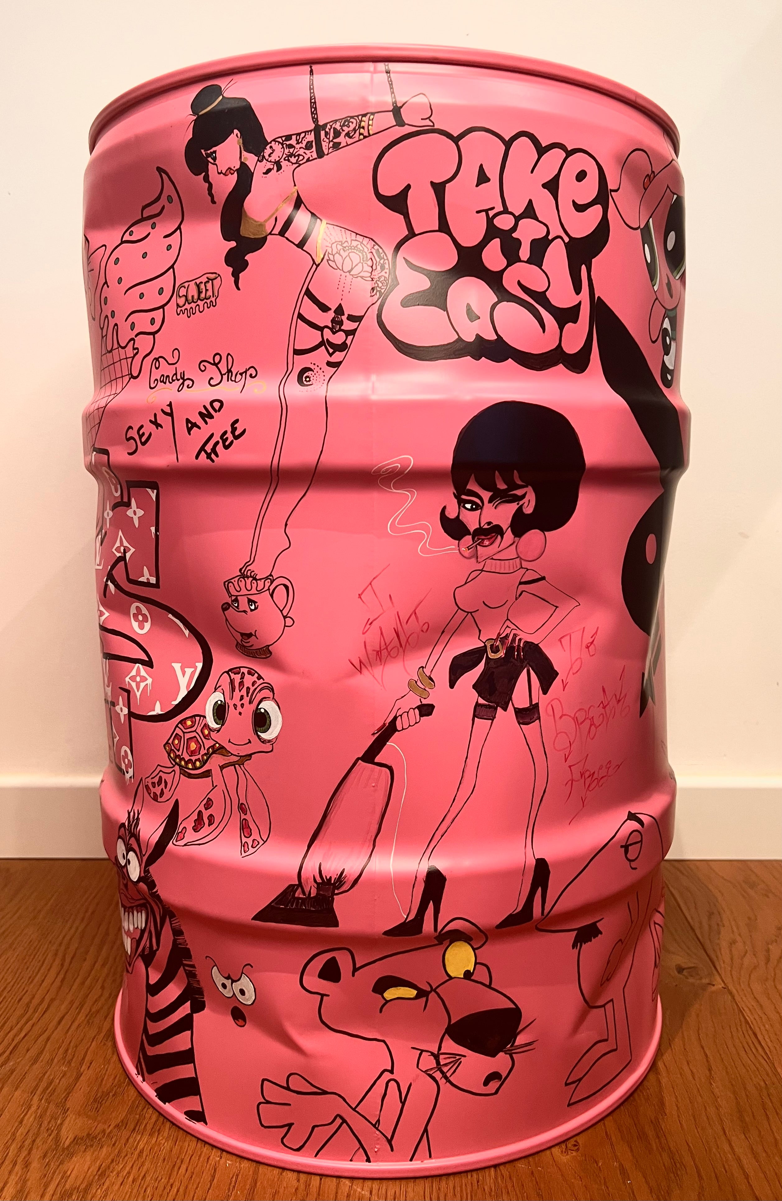 Tonneau Rose Coquin – Œuvre Unique 💗